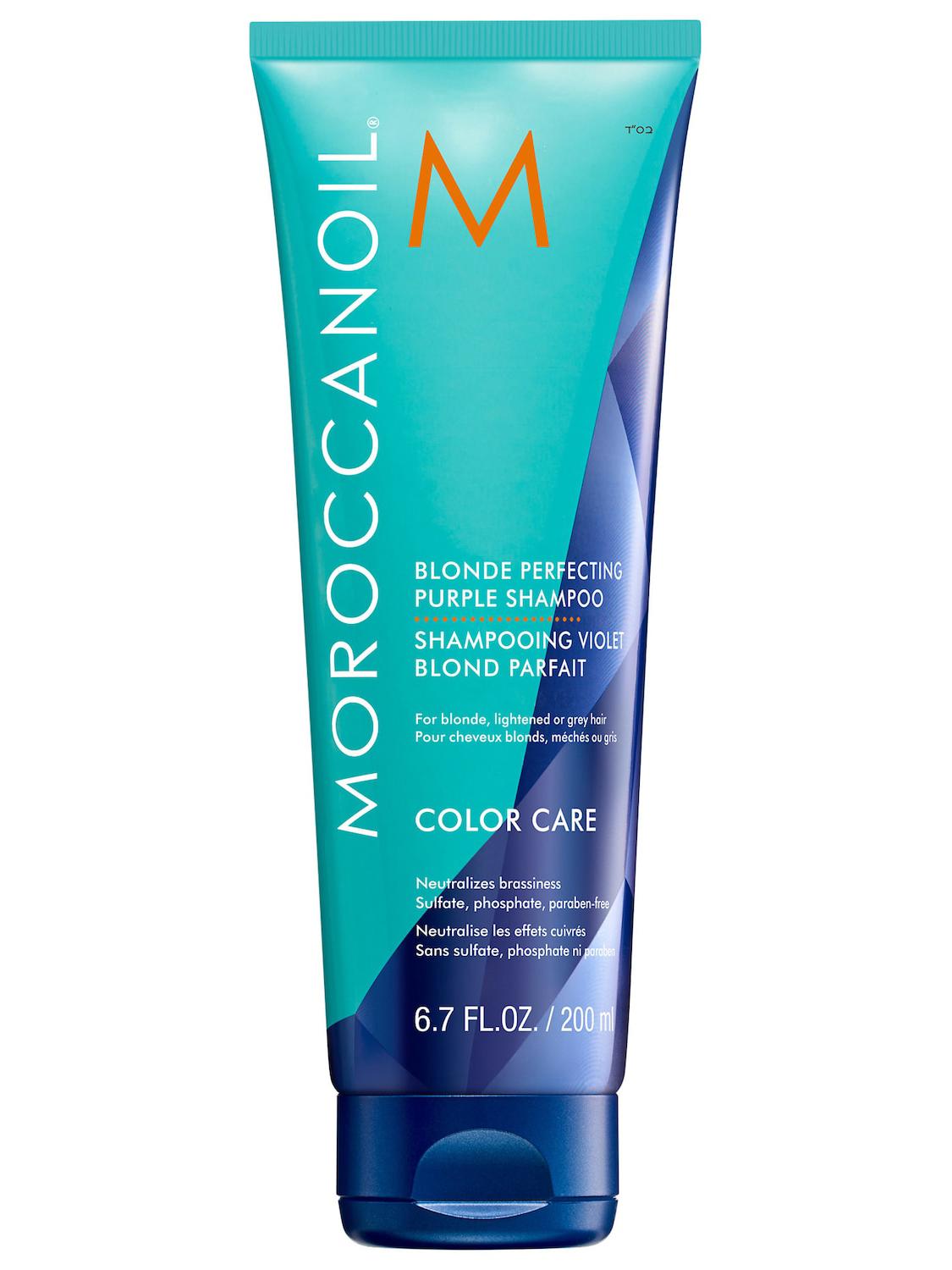E-shop Neutralizačný šampón pre blond vlasy Moroccanoil Blonde Perfecting Purple Shampoo - 200 ml + darček zadarmo