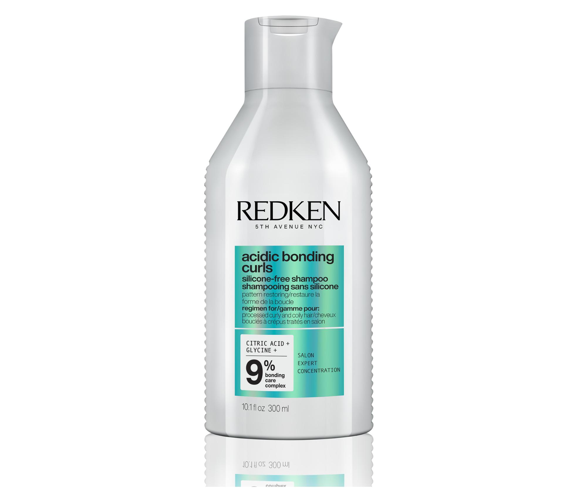 Šampón na obnovu poškodených vlnitých a kučeravých vlasov Redken Acidic Bonding Curls - 300 ml + darček zadarmo