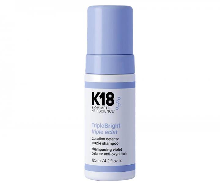 Penov� fialov� �amp�n pre blond a zosvetlen� vlasy s trojit�m ��inkom K18 TripleBright Purple Shampoo - 125 ml