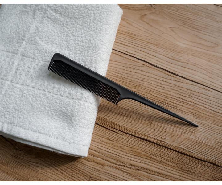 Tup�rovac� hrebe� Detail - Hair style Plastic Tail Comb - 21,5 cm, �ierny