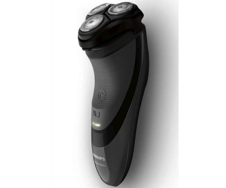 Elektrick� holiaci stroj�ek Philips S3110/06 - �ierny