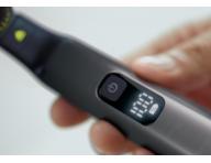 Holiaci strojek na fzy a telo Philips OneBlade Pro QP6551/15 - ed