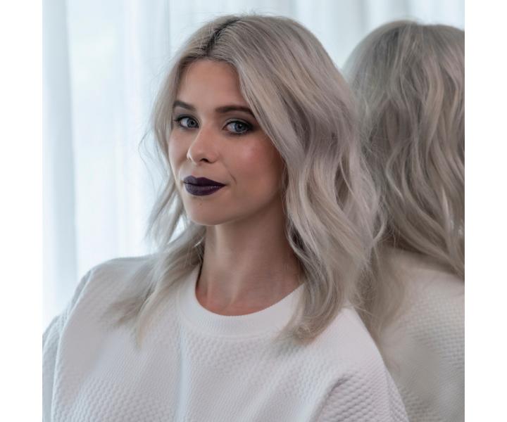 Vyivujca farbiaca maska Subrina Professional Refresh Colour Mask Platinum - platinov, 150 ml