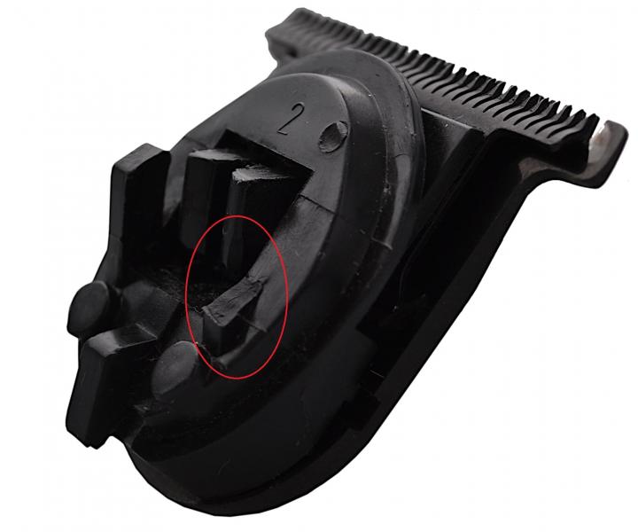 Kont�rovacie stroj�ek na vlasy Oster Artisan Platinum - baz�r, pou�it�, odlomen� plast na hlavici