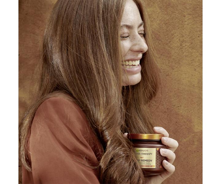 Maska pre vemi pokoden vlasy Garnier Botanic Therapy Hair Remedy Honey Treasures - 340 ml