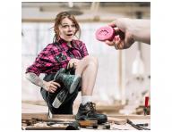 Peelingov mydlo BusyB SkinShedder Becky Blossom - 100 g