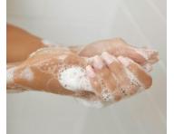 Regeneran ampn a sprchov gl s konopnm olejom Paul Mitchell Tea Tree Hemp