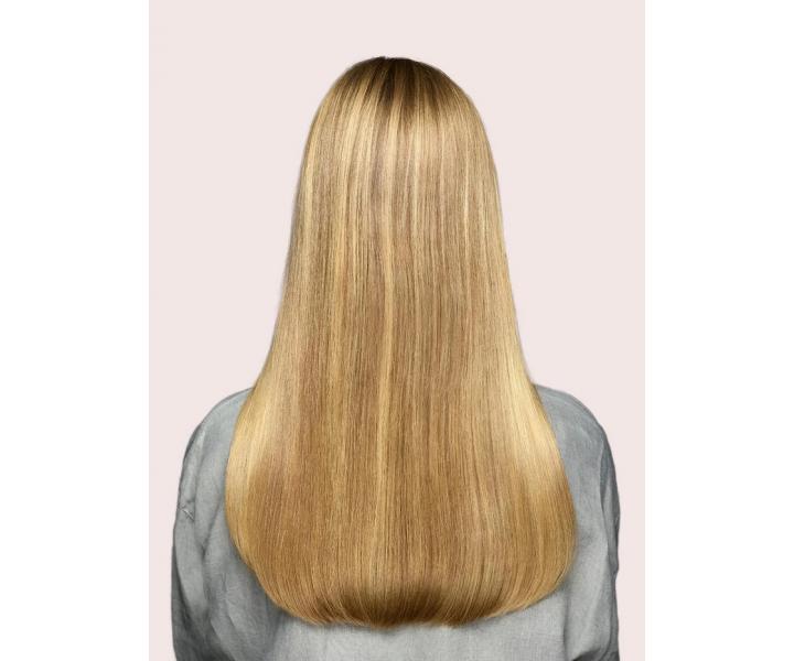 Dar�ekov� sada pre objem jemn�ch vlasov Maria Nila Pure Volume + kozmetick� ta�ka zadarmo