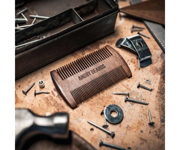 Hrebe na fzy zo santalovho dreva Angry Beards - 100 x 60 mm