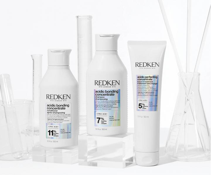 Intenzívne regeneračný šampón pre poškodené vlasy Redken Acidic Bonding Concentrate - 300 ml