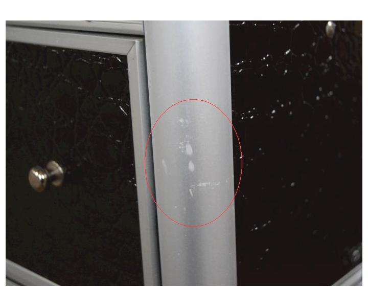 Kozmetick kufrk na potreby na nechty so zsuvkou - II. akos