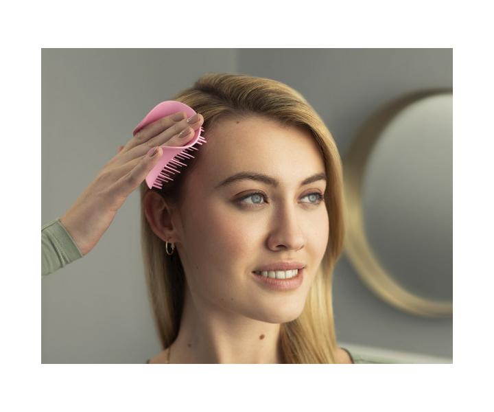 Masna exfolian kefa na pokoku hlavy Tangle Teezer Scalp Brush Pink - ruov