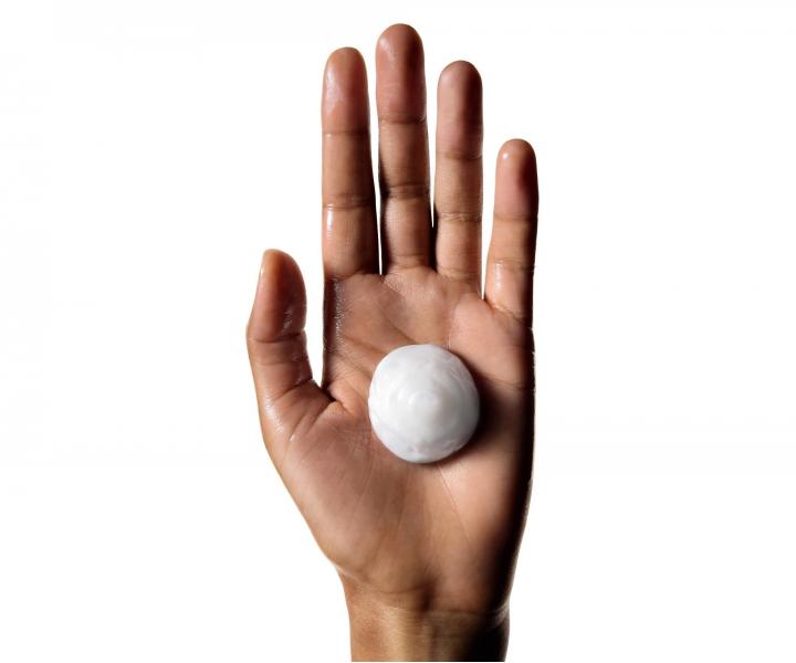 Maska pre farben� a po�koden� vlasy Lor�al Professionnel Serie Expert Metal Detox - 150 ml