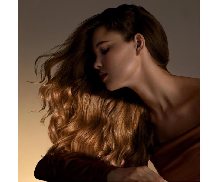 Farbiaca maska ​​na vlasy Neqi Glossing Hair Mask Light Brown - 120 ml, svetlo hned�