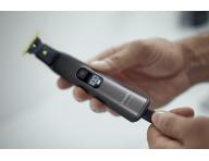 Holiaci strojek na fzy a telo Philips OneBlade Pro QP6551/15 - ed