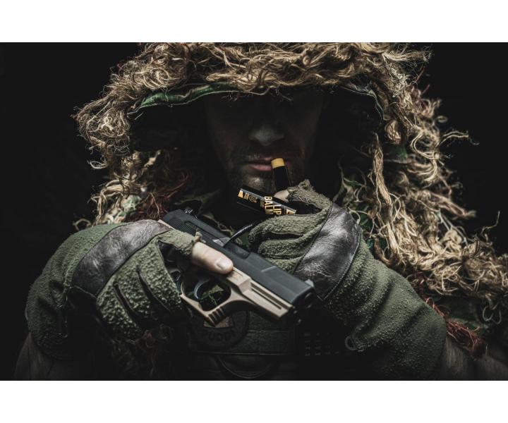 Pnsky energizujci balzam na pery Angry Beards Angry Bull Lip Balm - 4,8 ml