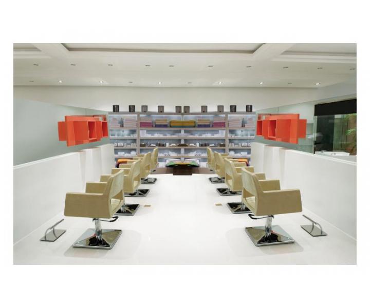 Kaderncke kreslo Detail Luxor - zlat (76) - II. akos - kvrna na sedku