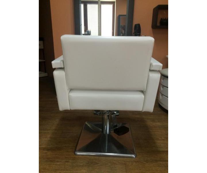 Kadern�cke kreslo Fox Manhattan - biele podr��ky, baz�r