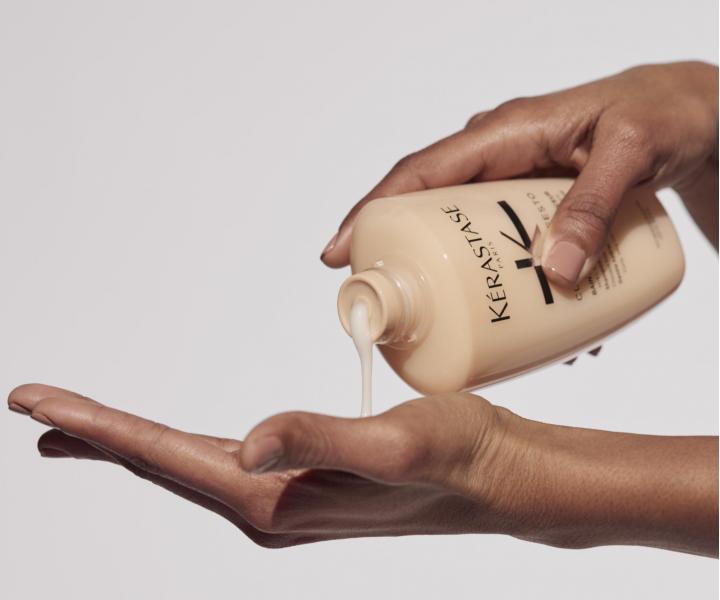 Darekov sada pre vlnit a kuerav vlasy Krastase Curl Manifesto