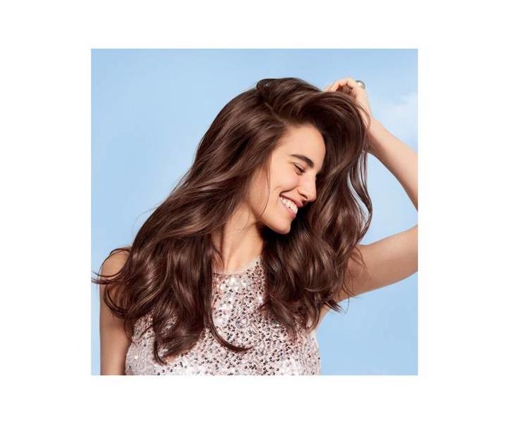 Neviditen such ampn s vou kokosovej vody Garnier Fructis Invisible Trocken Shampoo - 100 ml