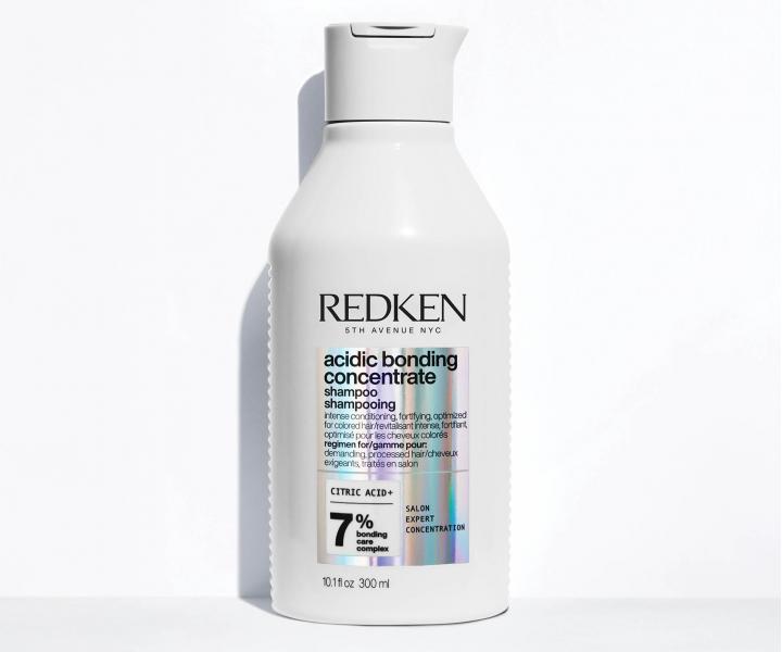 Intenzvne regeneran ampn pre pokoden vlasy Redken Acidic Bonding Concentrate - 300 ml