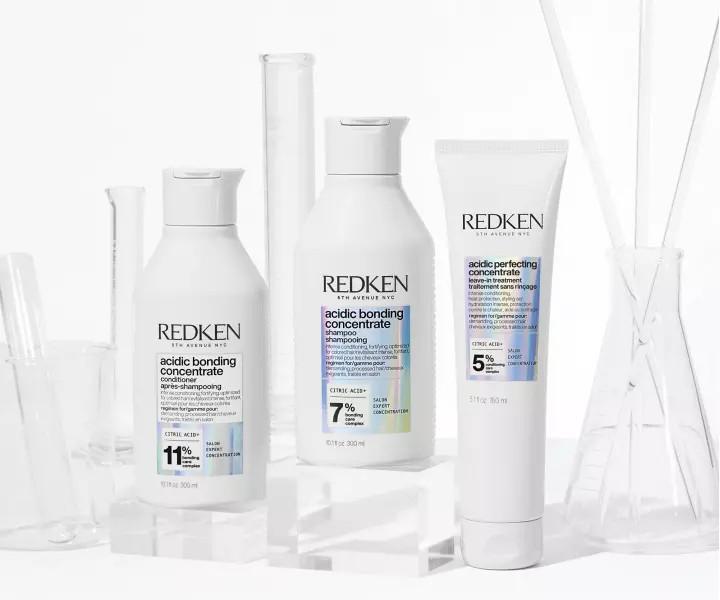 Dar�ekov� sada pre po�koden� vlasy Redken Acidic Bonding Concentrate