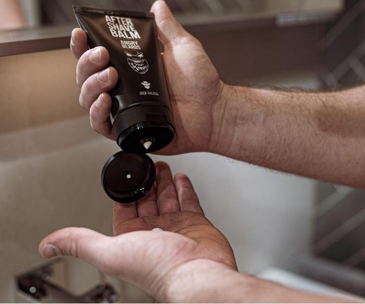 Balzam po holen Angry Beards After Shave Balm Jack Saloon - 150 ml