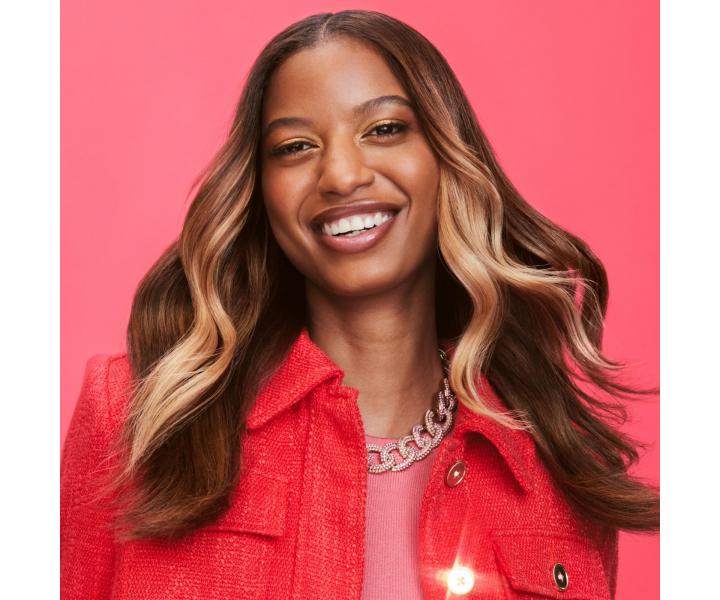 Kondicionr pre ochranu a iariv lesk matnch farbench vlasov Matrix Glow Mania - 1000 ml