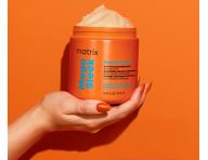 Uhladzuj�ca maska pre nepoddajn� vlasy Matrix Mega Sleek Smoothie Supreme Smoothing Mask - 500 ml