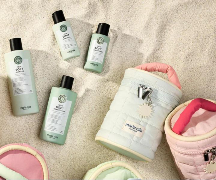 Dar�ekov� sada pre such� vlasy Maria Nila True Soft Beauty Bag + kozmetick� ta�ka zdarma