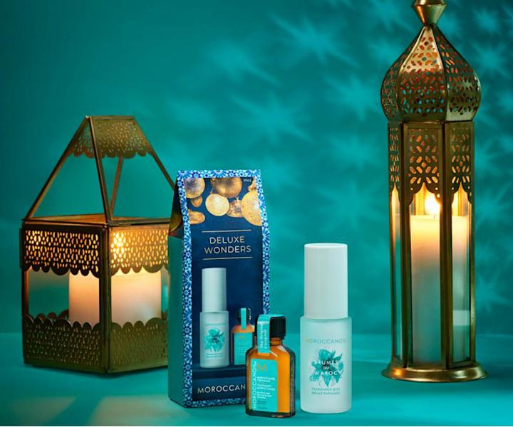 Dar�ekov� sada olejovej starostlivosti a v�ne na vlasy a telo Moroccanoil Deluxe Wonders