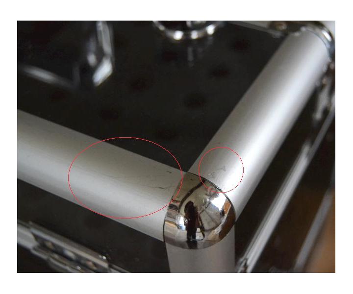 Kozmetick kufrk na potreby na nechty so zsuvkou - II. akos