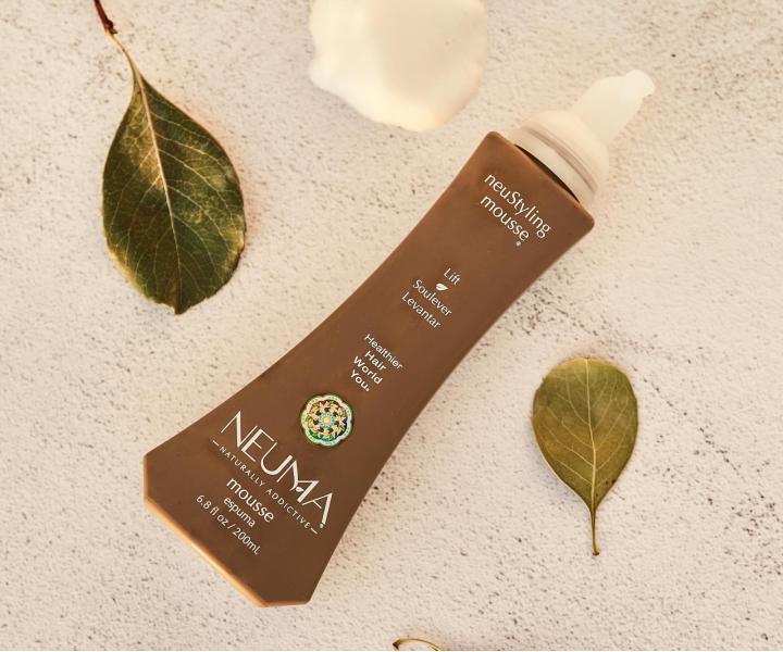 Objemov� pena Neuma neuStyling mousse - 200 ml