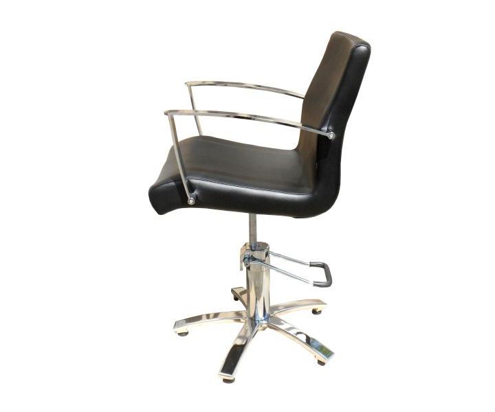 Kadern�cke kreslo Detail Luna, �ierne - II.akos� - ryha na podr��ke