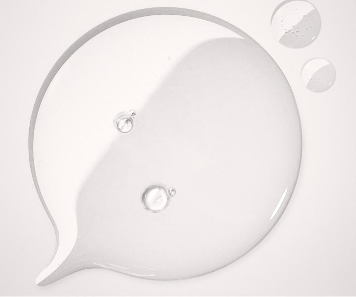 Hydratan oplachov esencia pre such a pokoden vlasy Kerasilk Hydrating Essence - 15 ml