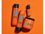 Uhladzuj�ce termoochrann� s�rum pre nepoddajn� vlasy Matrix Mega Sleek 96H Anti-Frizz TopCoat Serum - 50 ml