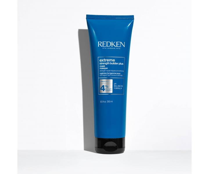 Regeneran maska pre pokoden vlasy Redken Extreme Strength Builder Plus - 250 ml