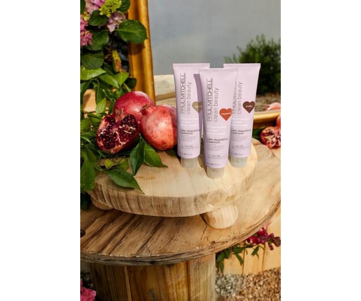 Vyivujca farbiaca maska Paul Mitchell Clean Beauty Color Depositing Treatment - erven, 150 ml