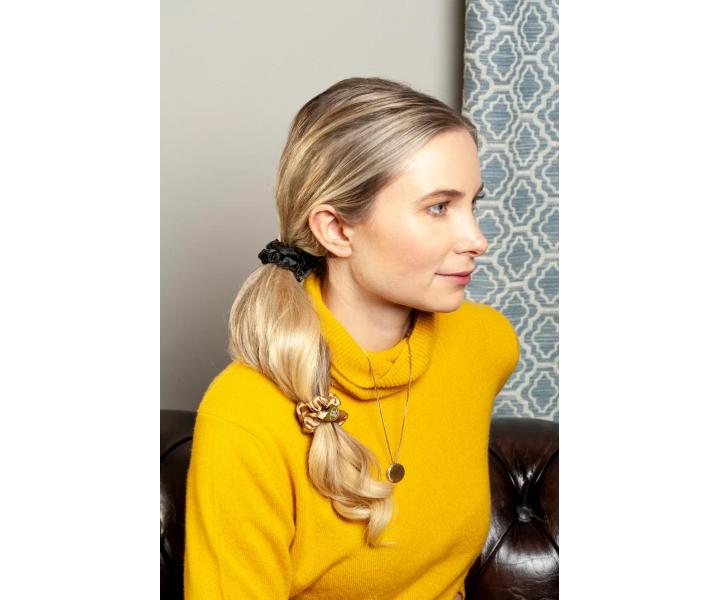 Ozdobn pirlov gumiky Invisibobble Sprunchie Slim True Gold - 2 ks