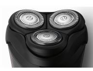 Elektrick� holiaci stroj�ek Philips Series 1000 S1310/04, 2 W - �ierny