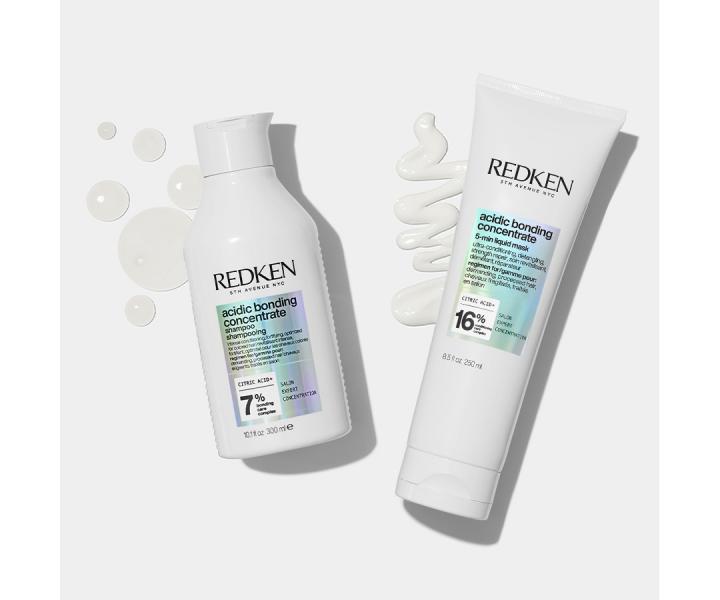Hydratan maska na pokoden vlasy Redken Acidic Bonding Concentrate Liquid Mask - 250 ml