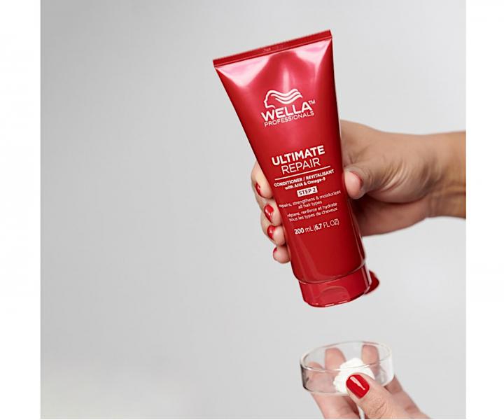 Rad pre pokoden vlasy Wella Professionals Ultimate Repair