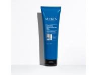 Regeneran maska pre pokoden vlasy Redken Extreme Strength Builder Plus - 250 ml